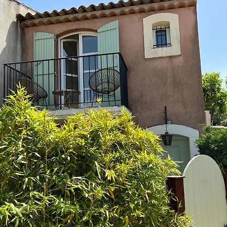 L'atypique : 2 // Piscine // Parking * Saint-Tropez