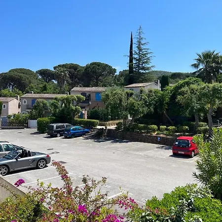 L'atypique : 2 // Piscine // Parking *