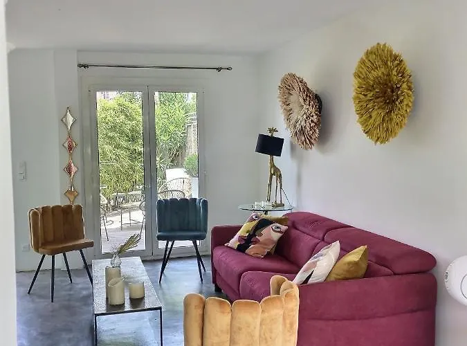 아파트 L'atypique : 2 // Piscine // Parking