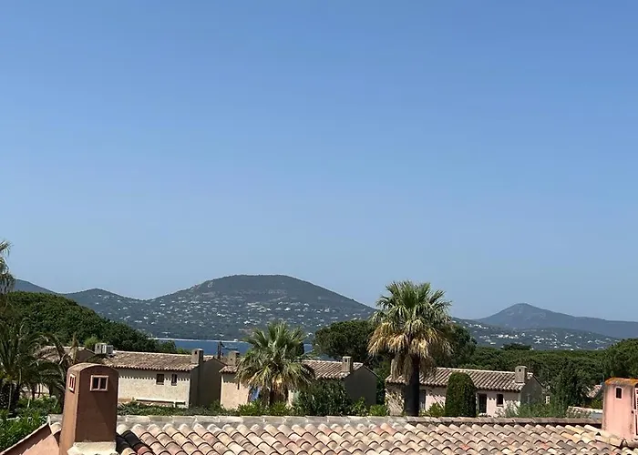 L'atypique : 2 // Piscine // Parking Saint-Tropez