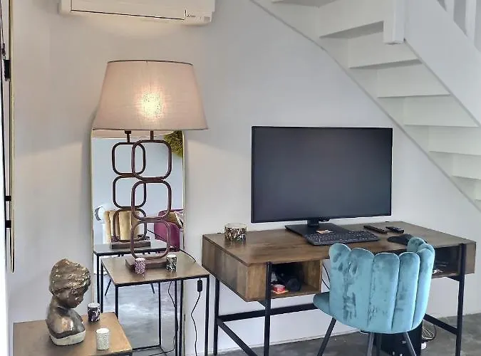 L'atypique : 2 // Piscine // Parking * Saint-Tropez